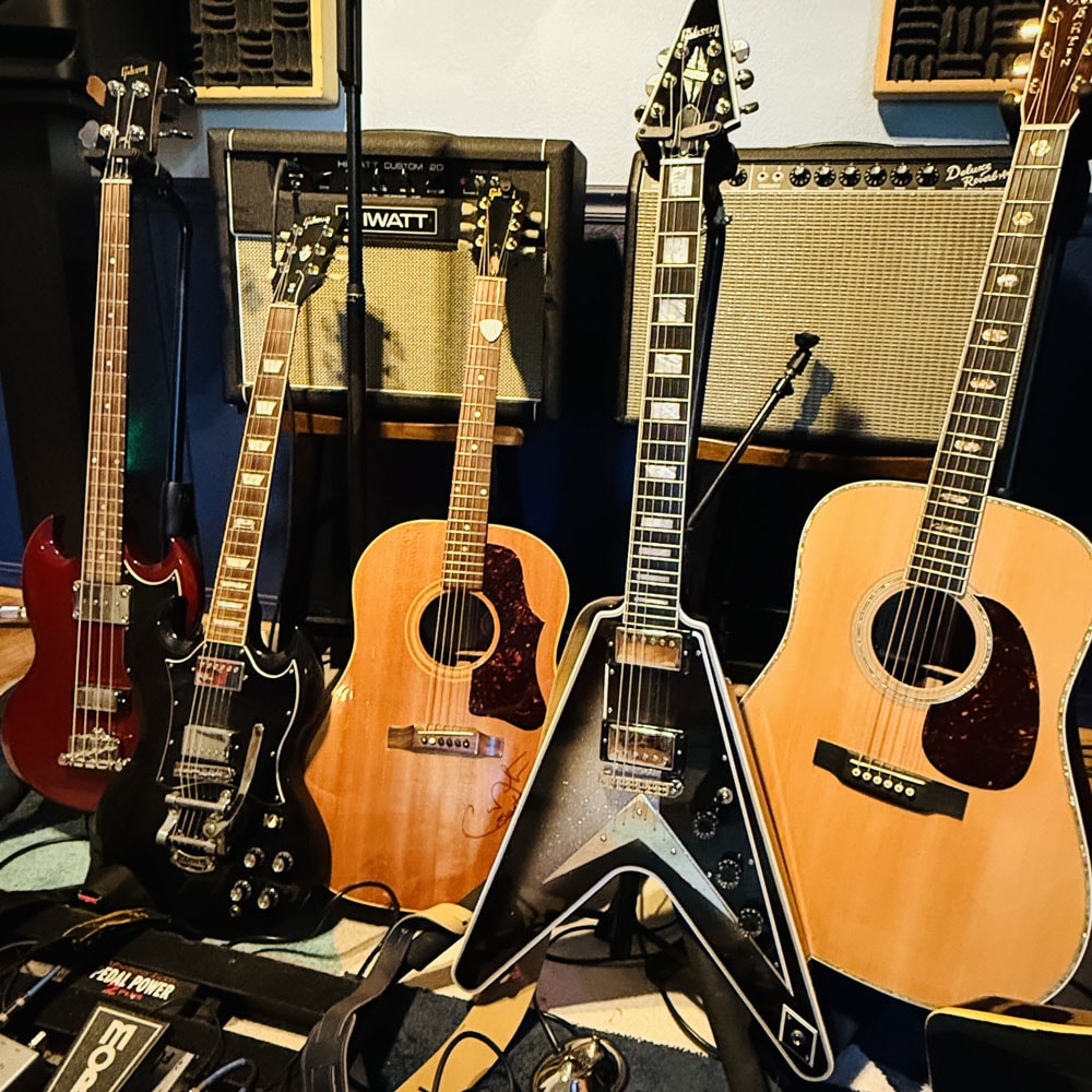 Frank Hannon's guitars and amplifiers lined up in the recording studio
